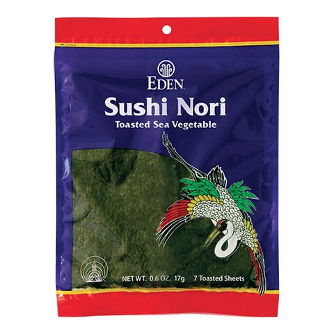 Nori gets vitamin B 12 from the symbiotic relationship of the bacteria that live on it.