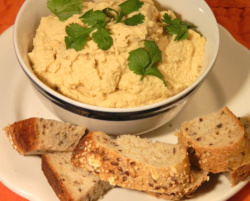 Healthy lunch recipes should include hummus. Serve as a sandwich spread and leave out the mayonnaise.